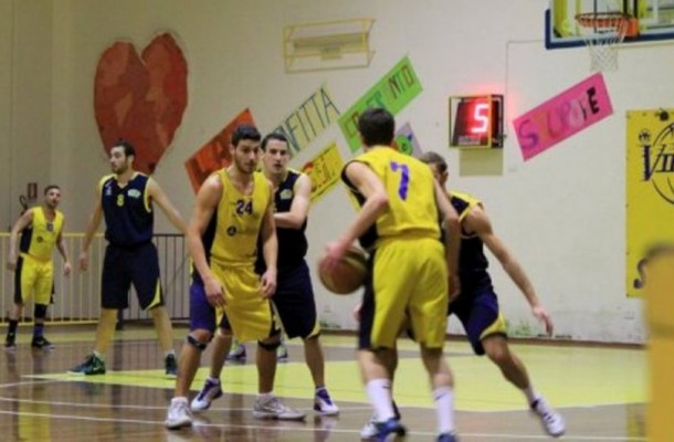Basket,