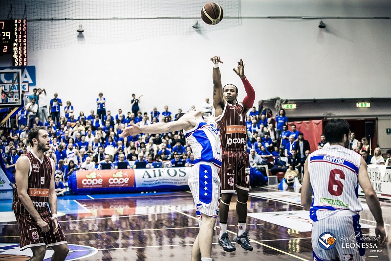 BRESCIA-PALLACANESTRO