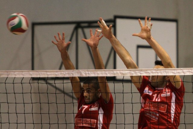 Volley,
