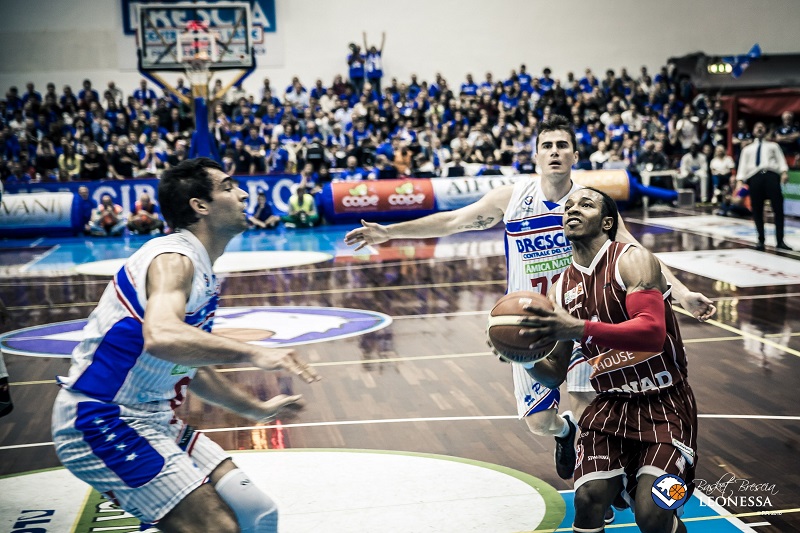 BRESCIA-PALLACANESTRO