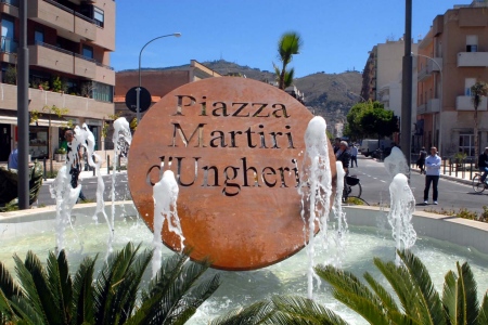 PIAZZA